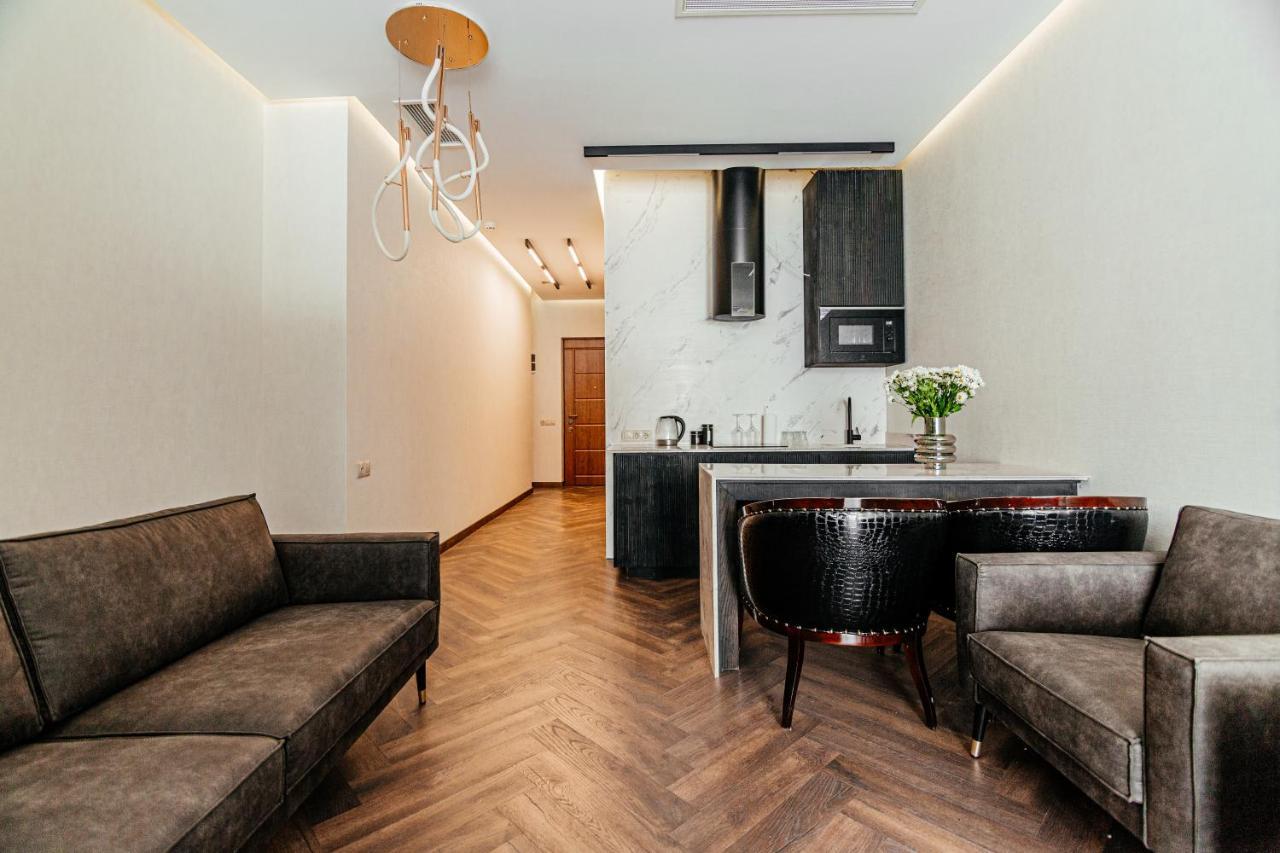 Meta Business Hotel By King David Tbilisi Exterior photo
